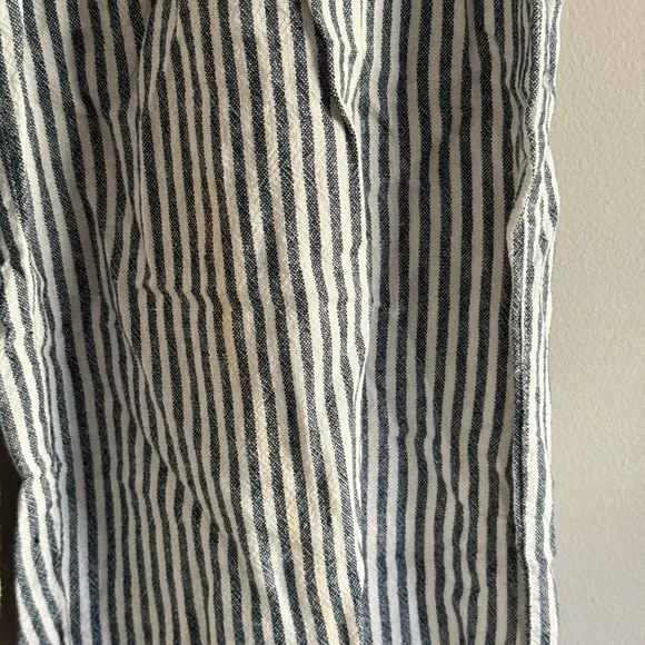 Old Navy Blue & White Striped Wide-Leg Pants - Picture 4 of 4